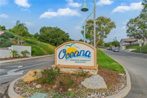 Property Slideshow image 3 of 26 | 3808 vis, Oceanside, CA, 92057