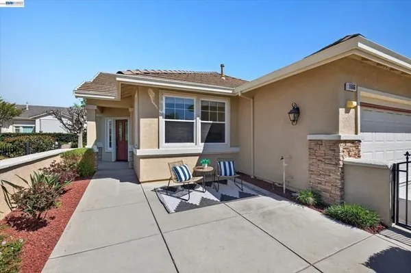 Property Slideshow image 2 of 47 | 1606 regent dr, Brentwood (Cc), CA, 94513