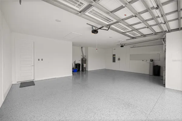 Property Slideshow image 3 of 39 | 8418 sw 93rd cir, Ocala, FL, 34481
