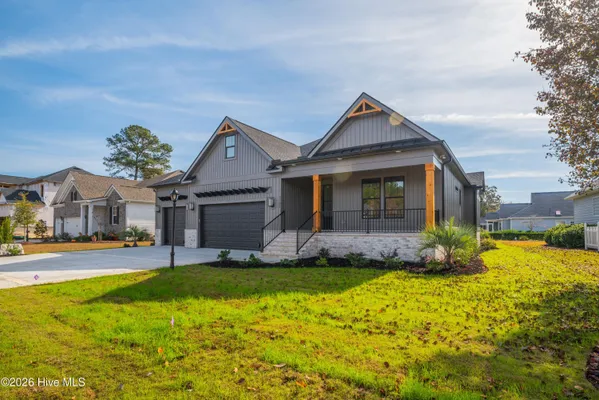 Property Slideshow image 3 of 50 | 602 lathrop ct, Calabash, NC, 28467