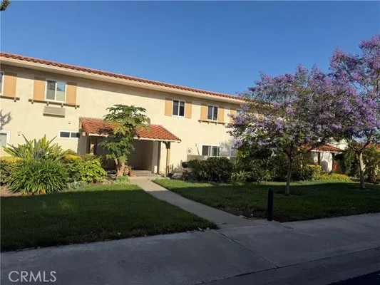 Property Slideshow image 2 of 5 | 2320 via puerta b, Laguna Woods, CA, 92637