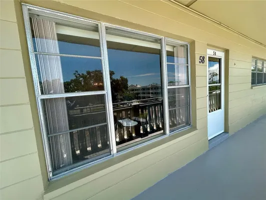 Property Slideshow image 3 of 50 | 2426 ecuadorian way 58, Clearwater, FL, 33763