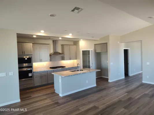 Property Slideshow image 2 of 13 | 7761 e turnberry dr, Prescott Valley, AZ, 86315