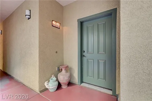 Property Slideshow image 2 of 67 | 2555 hampton rd 6108, Henderson, NV, 89052