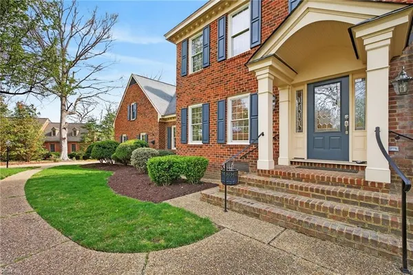 Property Slideshow image 3 of 50 | 100 william richmond, Williamsburg, VA, 23185