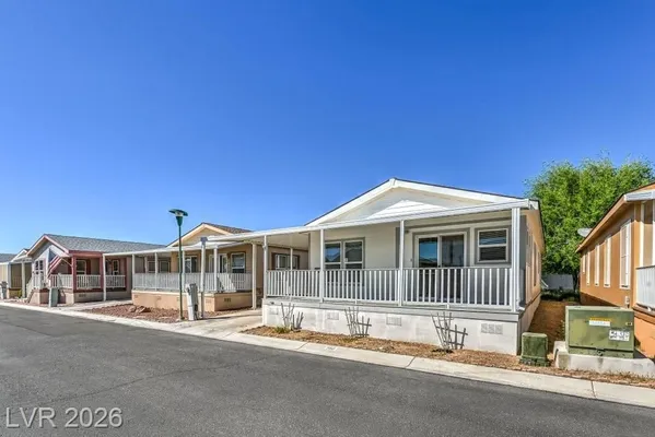 Property Slideshow image 2 of 44 | 380 bel air ave, Pahrump, NV, 89048