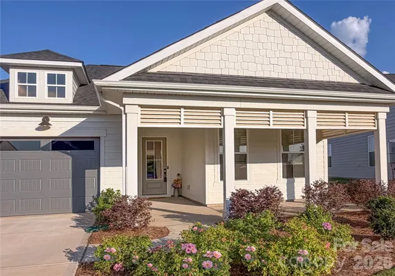 Property Slideshow image 2 of 33 | 1949 sparkling stream dr 86, Belmont, NC, 28012