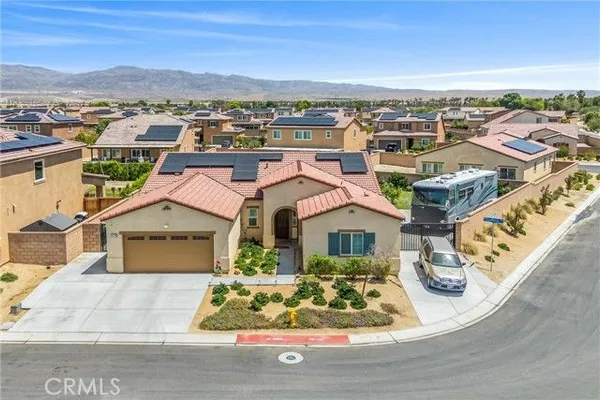 Property Slideshow image 3 of 41 | 44748 domaine way, Indio, CA, 92203