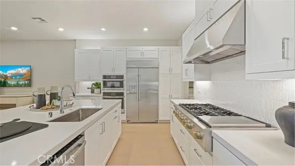 Property Slideshow image 2 of 34 | 1185 snowberry pl, Montebello, CA, 90640