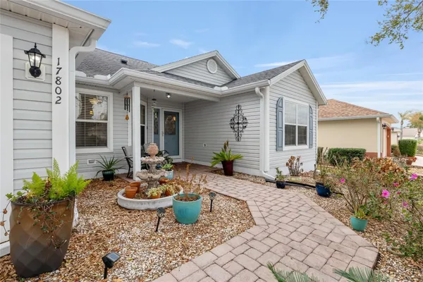 Property Slideshow image 3 of 79 | 17802 se 85th ellerbe ave, The Villages, FL, 32162