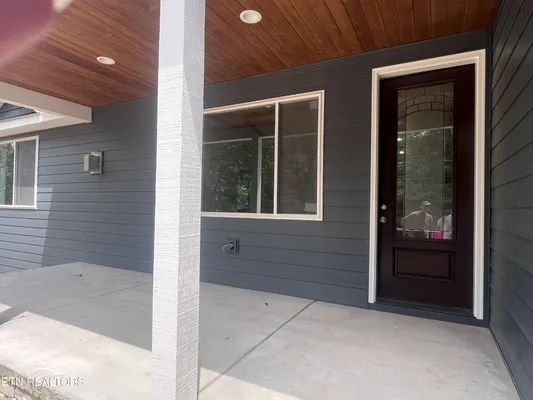 Property Slideshow image 3 of 13 | 20 rolling green ct, Crossville, TN, 38558