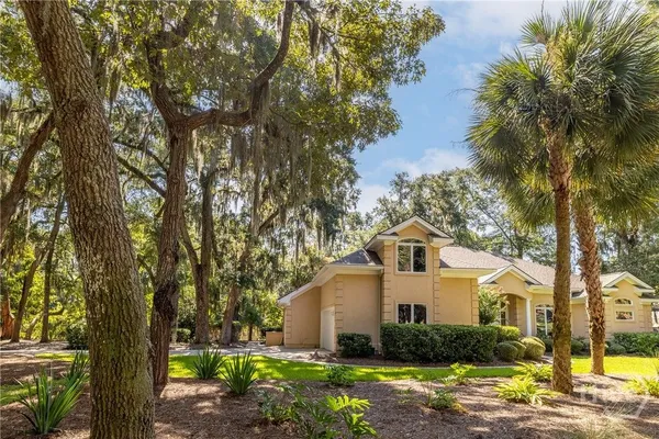 Property Slideshow image 3 of 52 | 1 magnolia xing, Savannah, GA, 31411