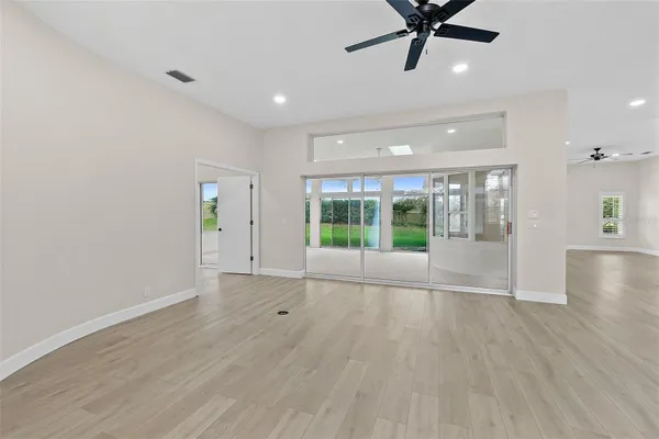 Property Slideshow image 3 of 56 | 38 kingsley cir, Ormond Beach, FL, 32174