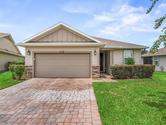 Property Slideshow image 2 of 63 | 5647 nw 37th lane rd, Ocala, FL, 34482
