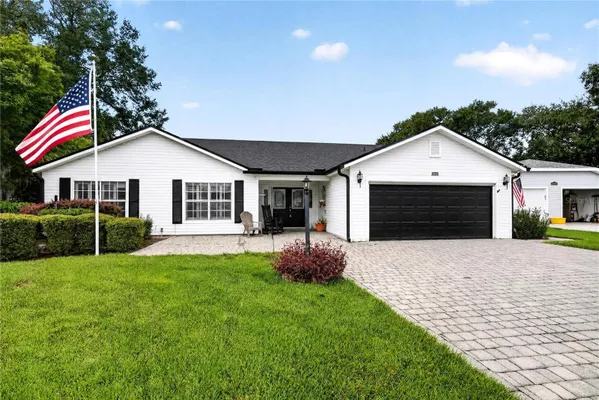 Property Slideshow image 3 of 41 | 25102 meriweather rd, Leesburg, FL, 34748
