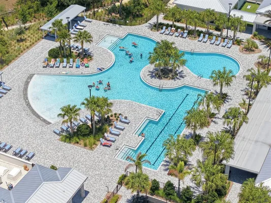 Property Slideshow image 2 of 65 | 17135 shell bay dr, Land O Lakes, FL, 34638