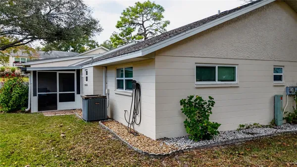 Property Slideshow image 3 of 26 | 9855 sw 85th terrace rd a, Ocala, FL, 34481