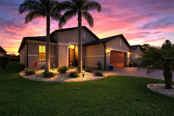 Property Slideshow image 2 of 70 | 192 montoro ln, Davenport, FL, 33837