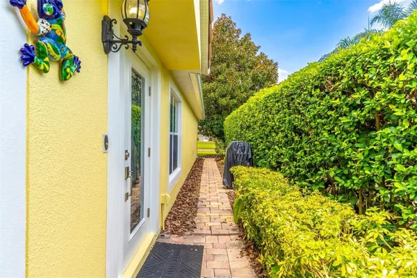 Property Slideshow image 2 of 46 | 11959 modena ln, Orlando, FL, 32827