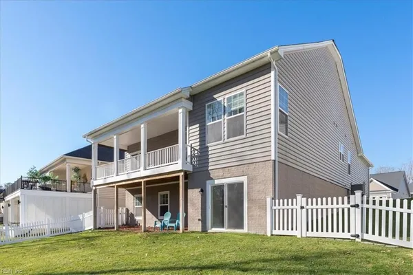 Property Slideshow image 2 of 50 | 6428 yarmouth run, Williamsburg, VA, 23188