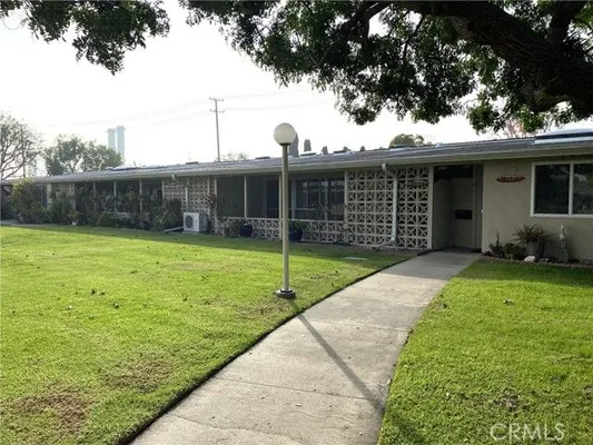 Property Slideshow image 2 of 18 | 13220 nassau dr, Seal Beach, CA, 90740