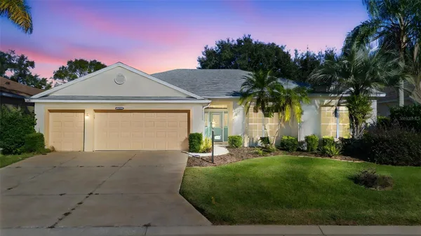 Property Slideshow image 2 of 34 | 24526 bocage way, Leesburg, FL, 34748