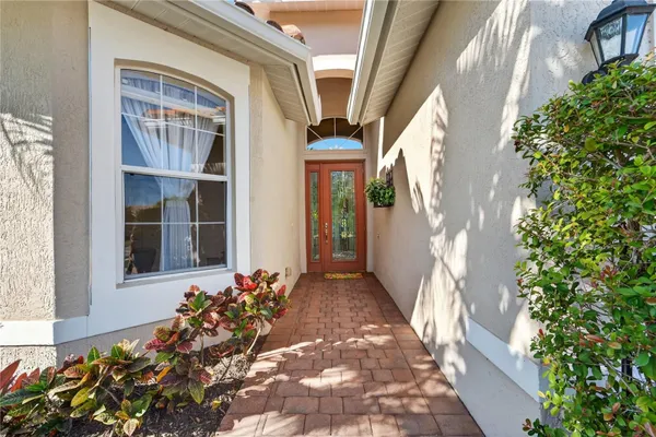 Property Slideshow image 3 of 41 | 6502 42nd st, Sarasota, FL, 34243