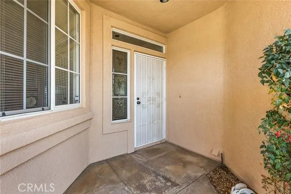Property Slideshow image 3 of 53 | 1318 s bay hl, Banning, CA, 92220