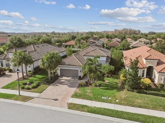 Property Slideshow image 3 of 50 | 11477 bitola dr, Odessa, FL, 33556