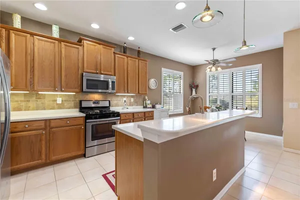 Property Slideshow image 3 of 100 | 4031 bowen falls pl, Sarasota, FL, 34243