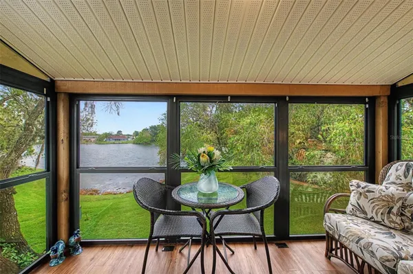 Property Slideshow image 2 of 43 | 4015 davit dr, New Port Richey, FL, 34652