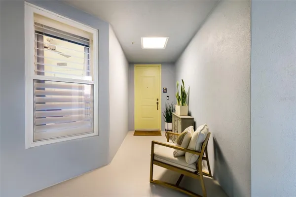 Property Slideshow image 3 of 82 | 376 aruba cir 203, Bradenton, FL, 34209