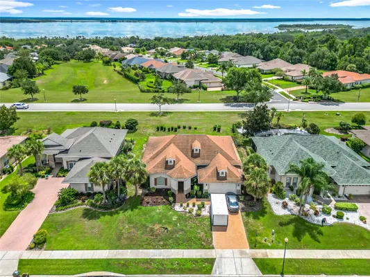 Property Slideshow image 3 of 30 | 38634 lakeview walk, Lady Lake, FL, 32159