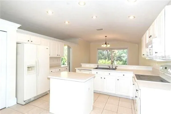 Property Slideshow image 3 of 11 | 295 fareham dr, Venice, FL, 34293