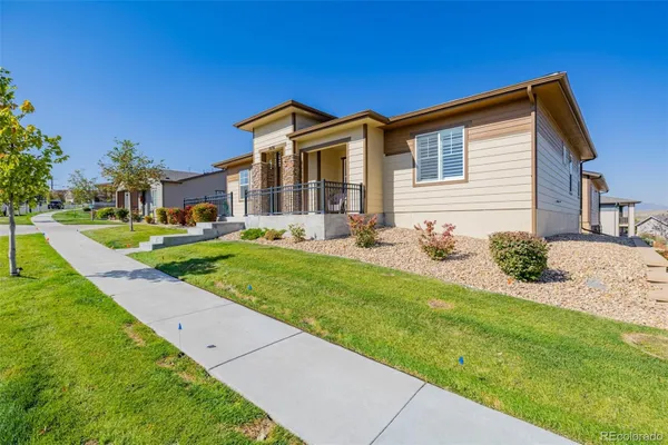 Property Slideshow image 3 of 33 | 10761 n montane dr, Broomfield, CO, 80021