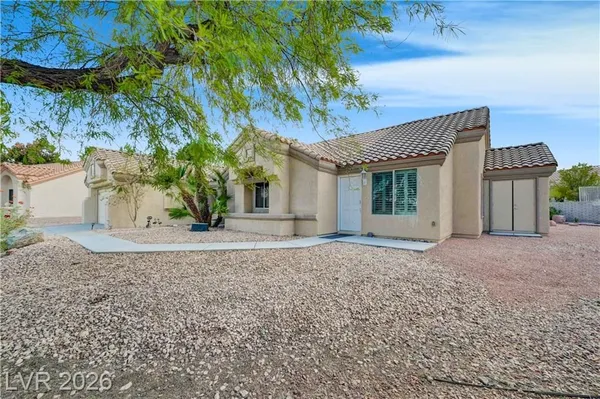 Property Slideshow image 3 of 69 | 3033 merimar dr, Las Vegas, NV, 89134