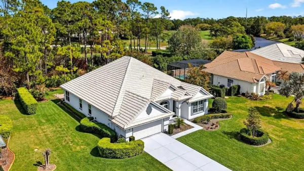 Property Slideshow image 3 of 81 | 804 millstream ln, Ormond Beach, FL, 32174