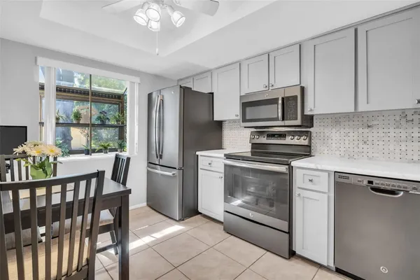 Property Slideshow image 3 of 43 | 860 maclaren dr b, Palm Harbor, FL, 34684