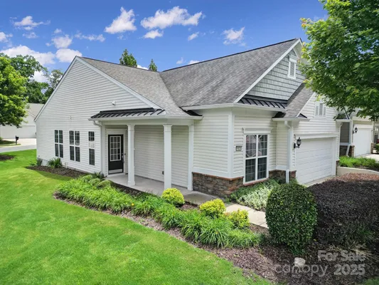 Property Slideshow image 2 of 47 | 9020 smokey hill ln, Fort Mill, SC, 29707