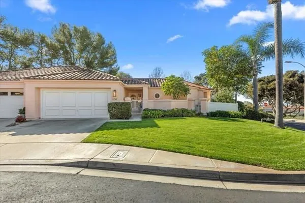 Property Slideshow image 3 of 67 | 1299 via apuesto, San Marcos, CA, 92078