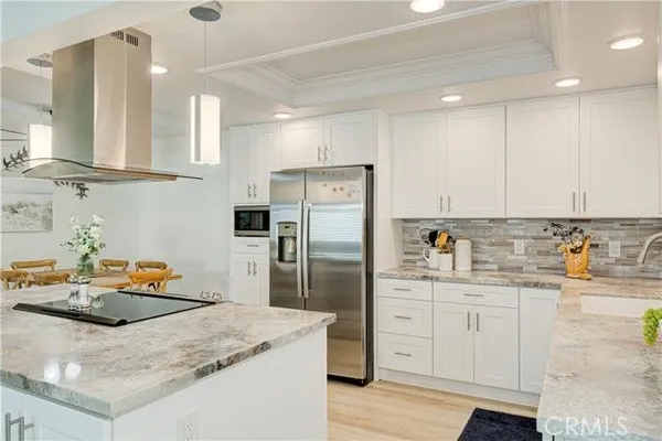 Property Slideshow image 2 of 49 | 682 via alhambra d, Laguna Woods, CA, 92637