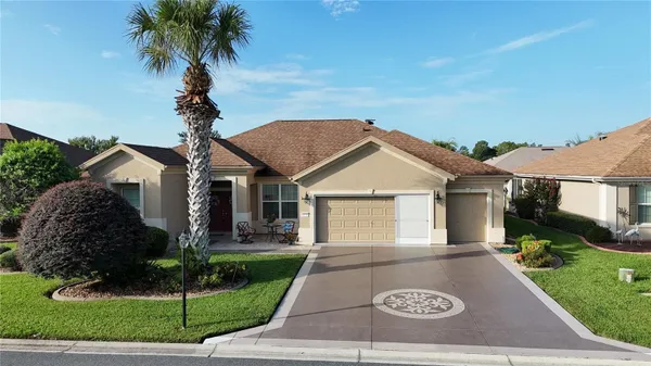 Property Slideshow image 2 of 76 | 11735 se 91st cir, Summerfield, FL, 34491
