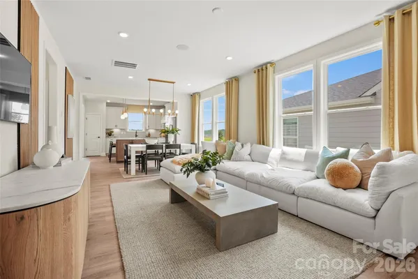 Property Slideshow image 3 of 7 | 2635 headwind ct, Belmont, NC, 28012