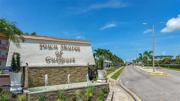 Property Slideshow image 2 of 62 | 5935 30th ave 104, Gulfport, FL, 33707