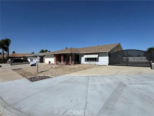 Property Slideshow image 3 of 45 | 27101 comwell st, Menifee, CA, 92586