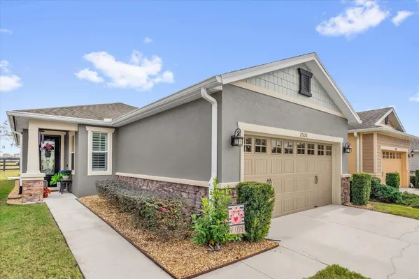 Property Slideshow image 2 of 30 | 22020 belgian ct, Mount Dora, FL, 32757