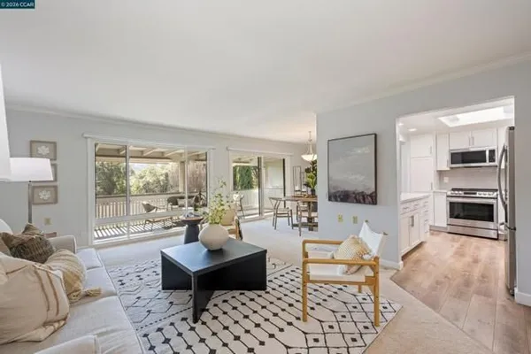 Property Slideshow image 2 of 47 | 2817 golden rain rd apt 7, Walnut Creek, CA, 94595