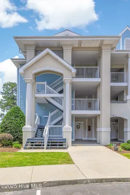 Property Slideshow image 2 of 43 | 330 s middleton dr 1201, Calabash, NC, 28467