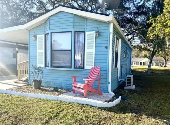 Property Slideshow image 3 of 25 | 610 cottage park ln, Leesburg, FL, 34748