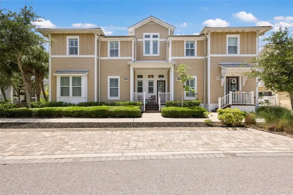 Property Slideshow image 2 of 70 | 258 sapphire lake dr 202, Bradenton, FL, 34209